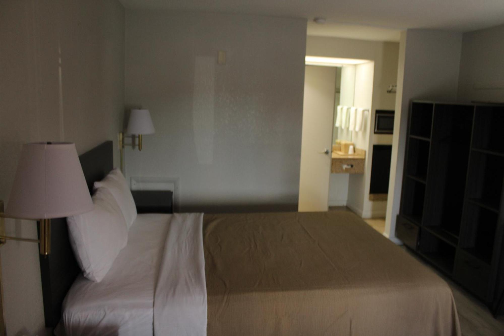 האנטסוויל Vip Inn And Suites מראה חיצוני תמונה