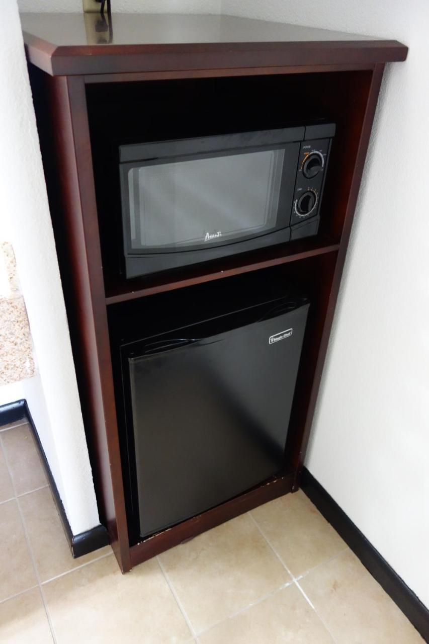 האנטסוויל Vip Inn And Suites מראה חיצוני תמונה